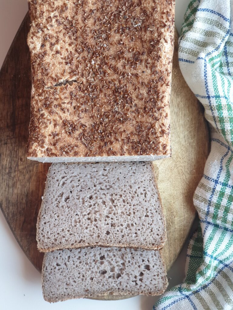 chleb gryczany na zakwasie bez drożdży